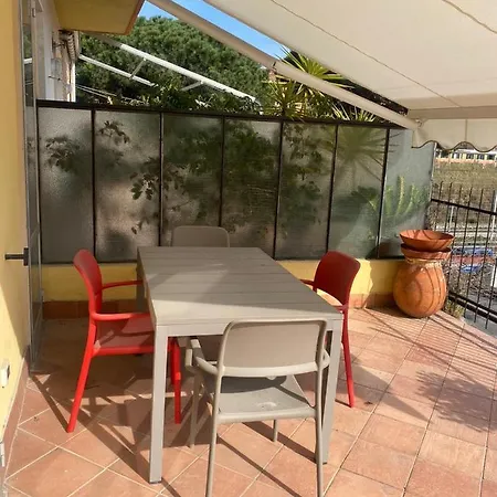 דירה La Terrazza Di Andrea *